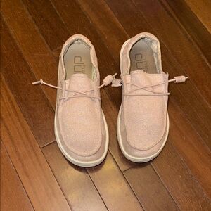 Hey Dude Wendy Stretch Sparking Pink Slip-Ons in Light Pink Glitter